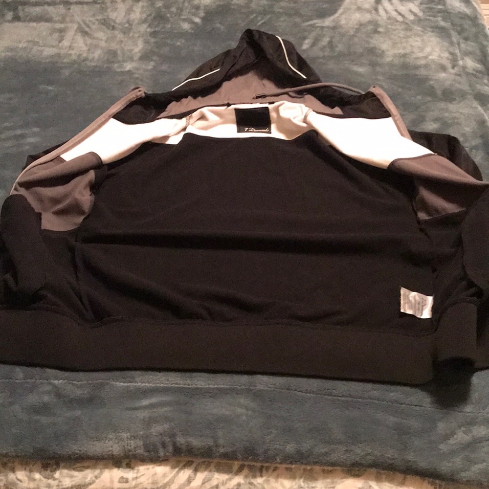 7 Diamonds Zip-Up - Picture 2 of 5